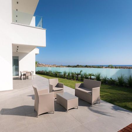 Sea Pearl Beachfront Villas - Breeze Ayía Nápa Extérieur photo